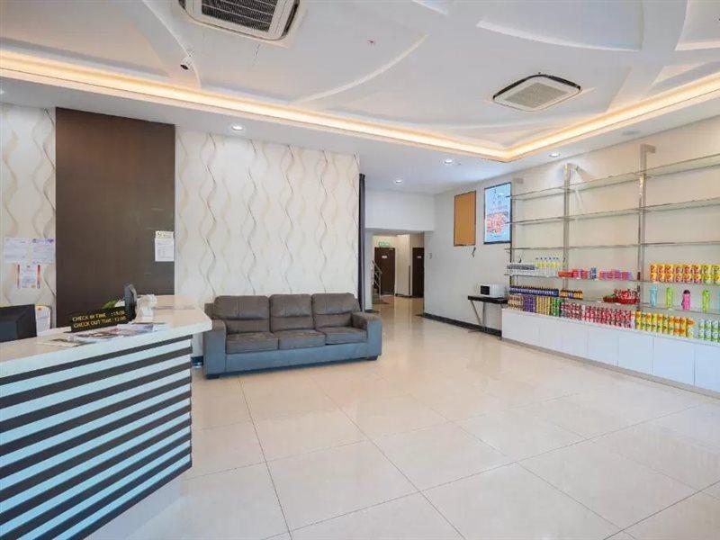 Avatel Jelutong Hotel Гелугор Екстериор снимка