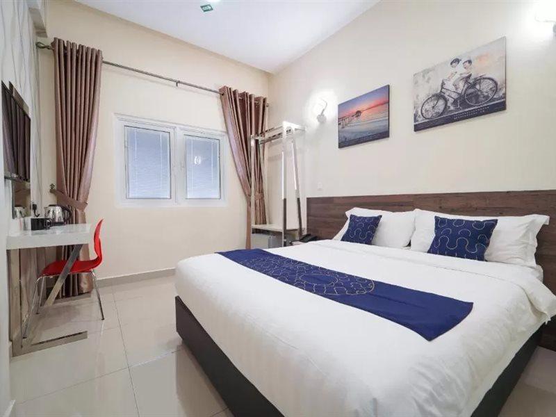Avatel Jelutong Hotel Гелугор Екстериор снимка