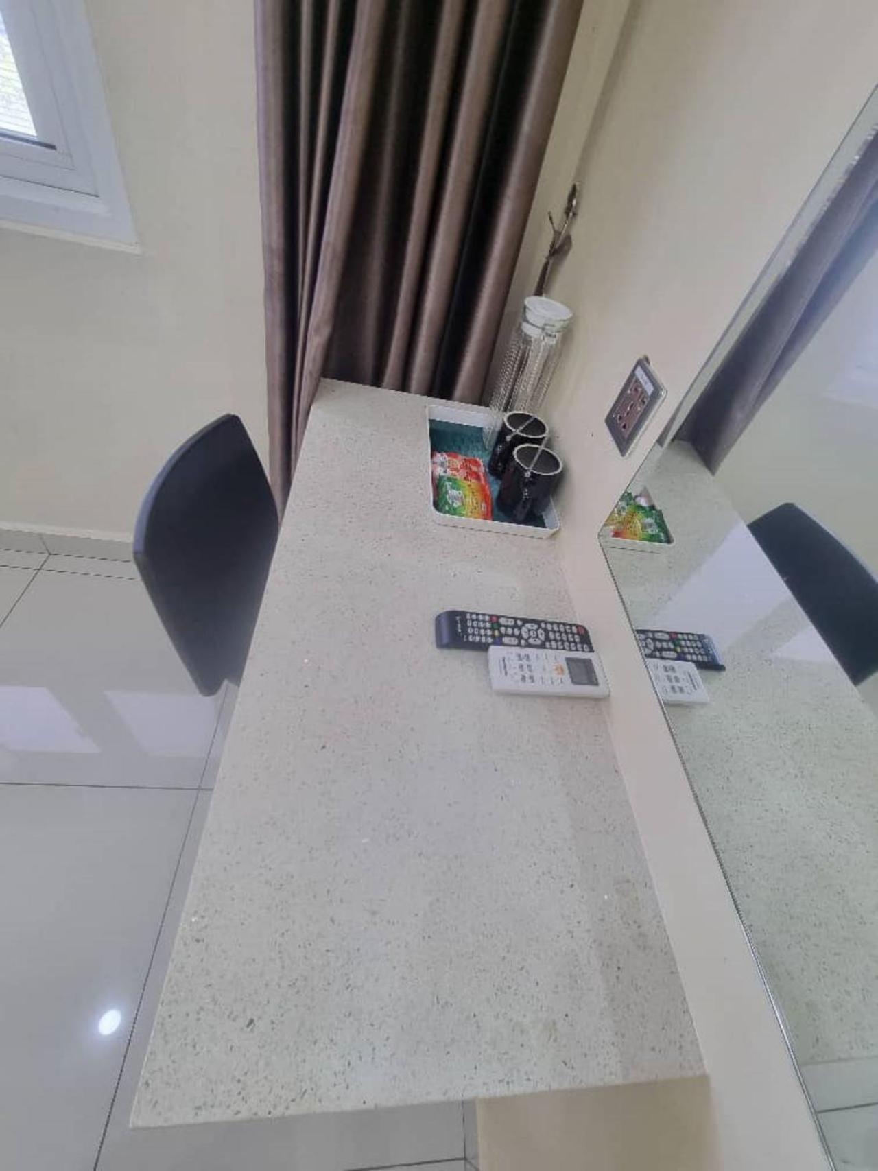 Avatel Jelutong Hotel Гелугор Екстериор снимка